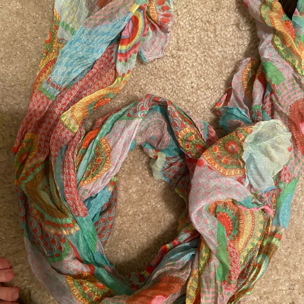 Scarf Bundle - Picture 4 of 5